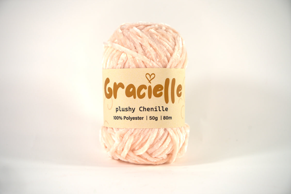Chenille Velvet Knitting & Crochet Yarn - Aran to Chunky Weight, 50g
