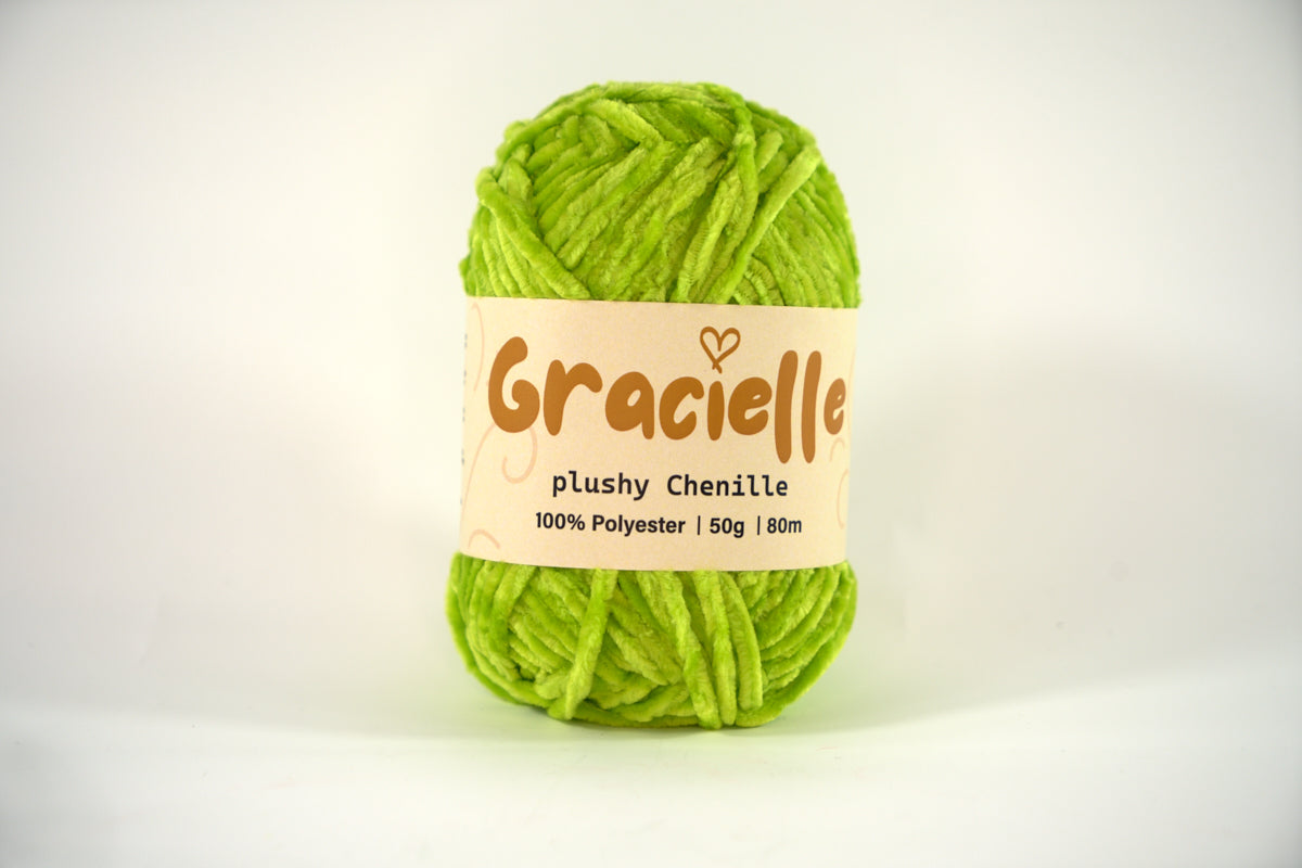 Chenille Velvet Knitting & Crochet Yarn - Aran to Chunky Weight, 50g