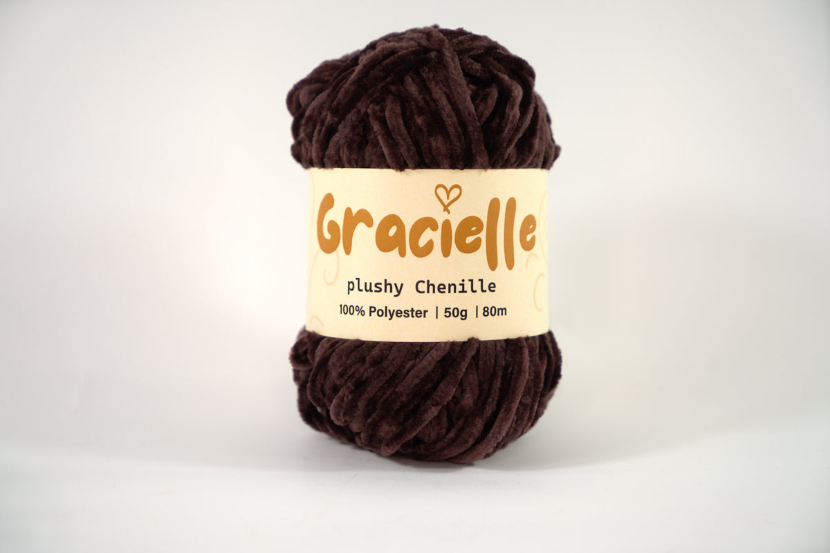 Chenille Velvet Knitting & Crochet Yarn - Aran to Chunky Weight, 50g