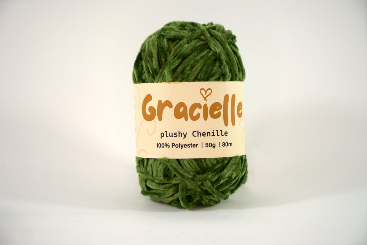 Chenille Velvet Knitting & Crochet Yarn - Aran to Chunky Weight, 50g