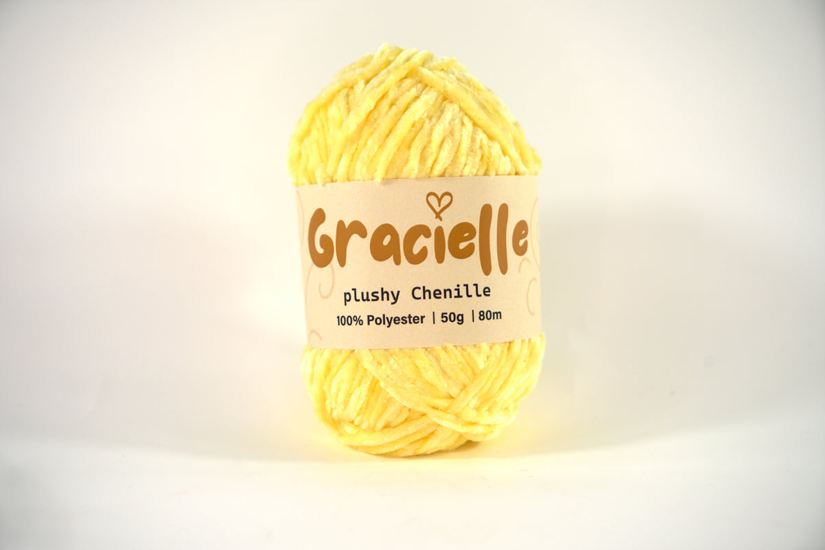 Chenille Velvet Knitting & Crochet Yarn - Aran to Chunky Weight, 50g
