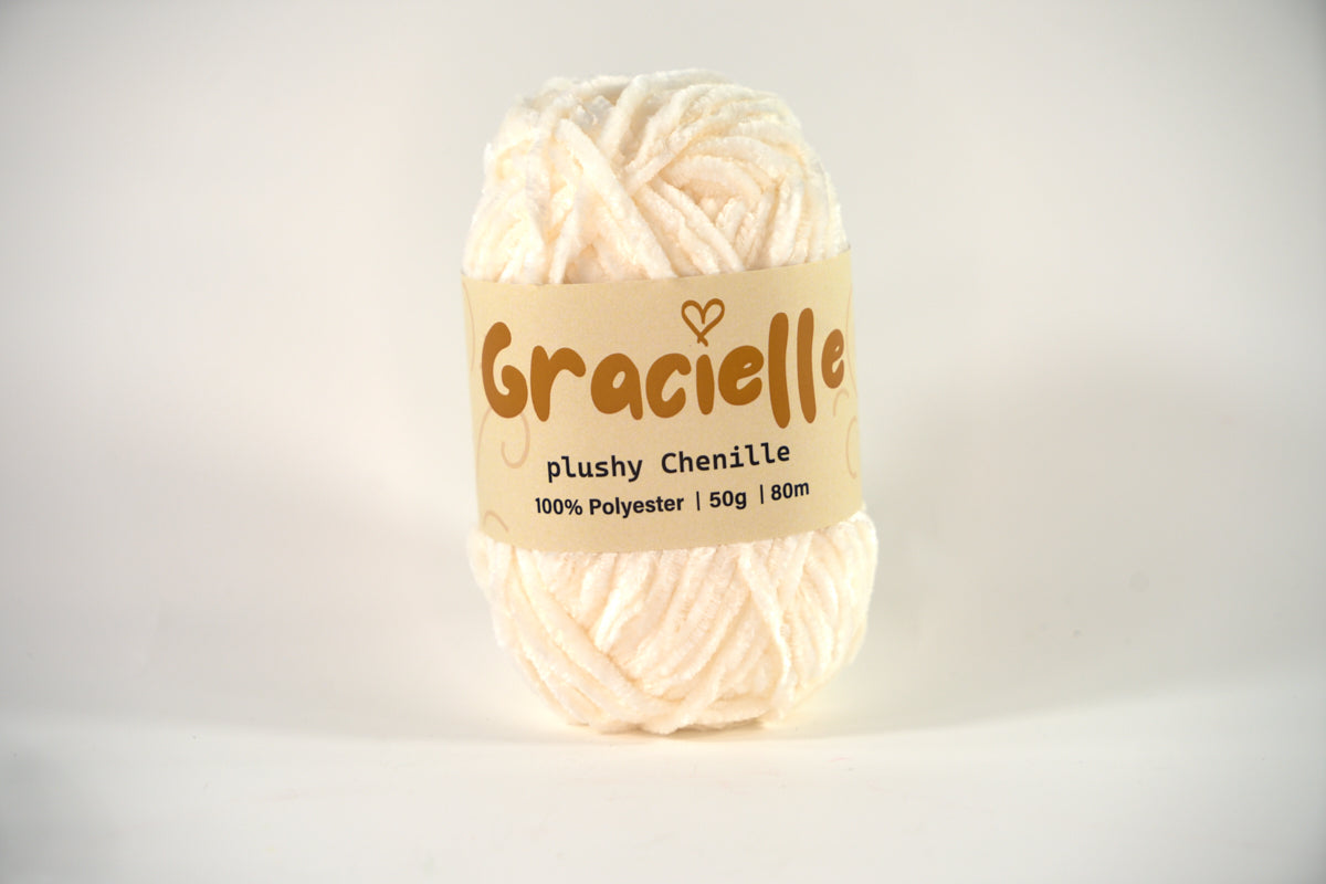 Chenille Velvet Knitting & Crochet Yarn - Aran to Chunky Weight, 50g